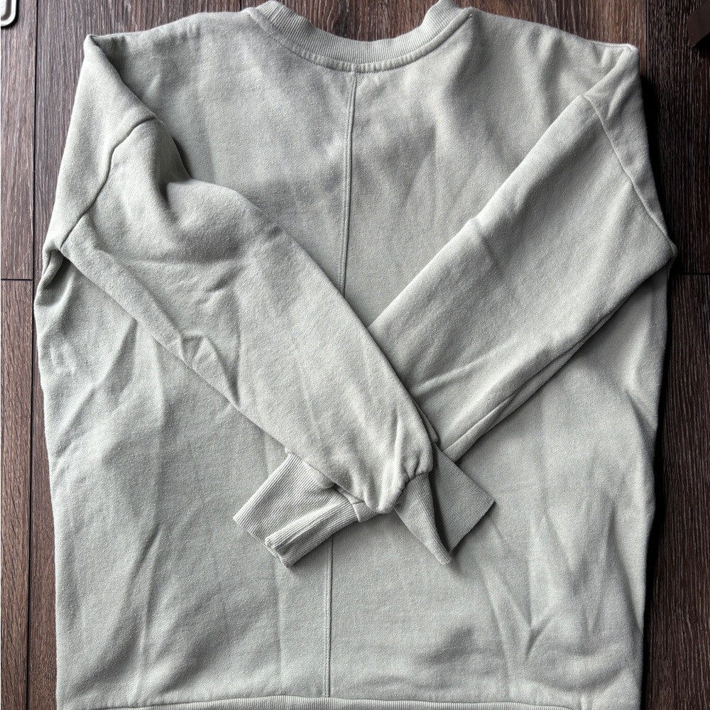 Zenana Outfitters Sweater
